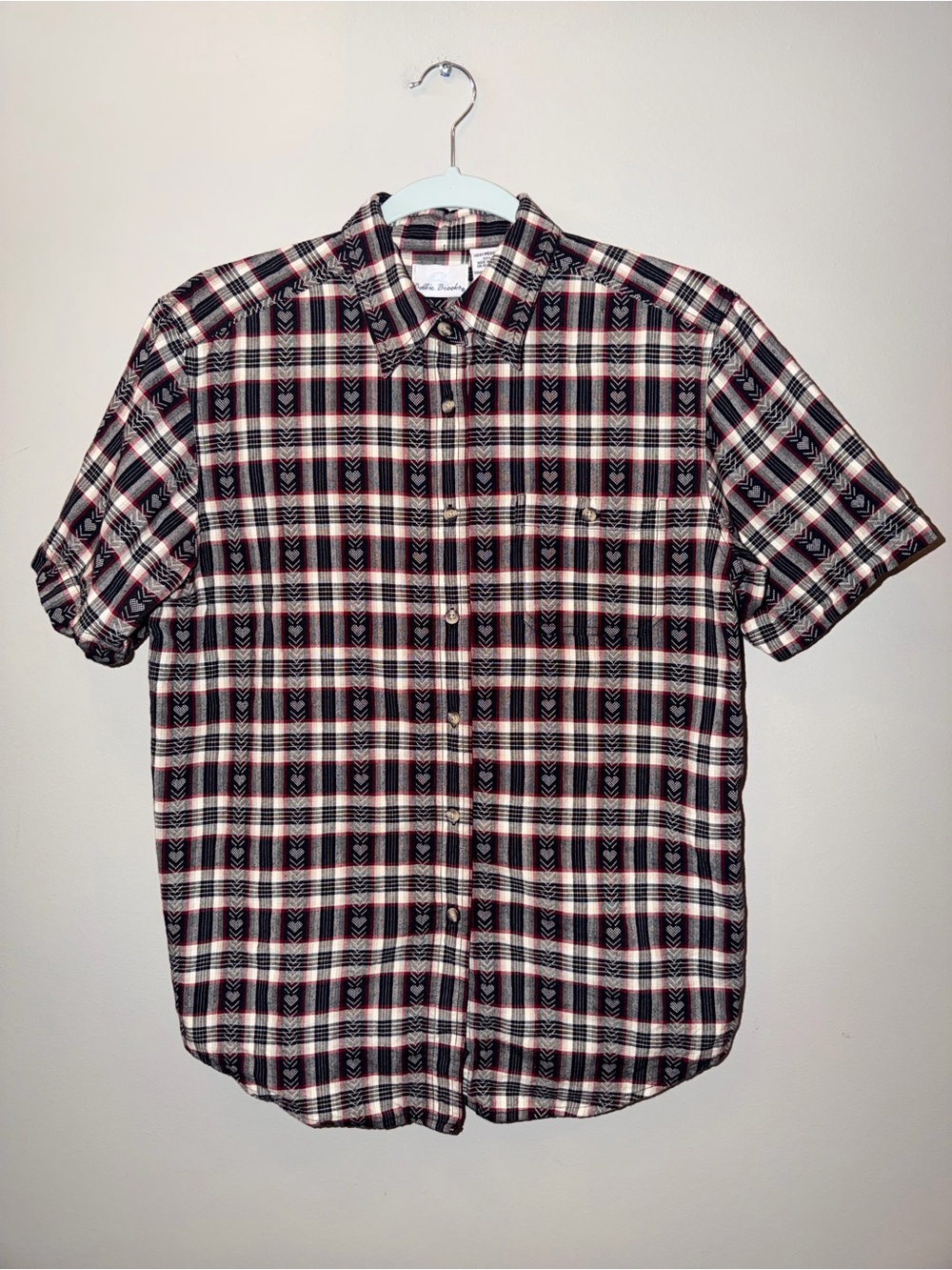 Vintage Boobie Brooks 100% cotton plaid heart geometric short sleeve button up